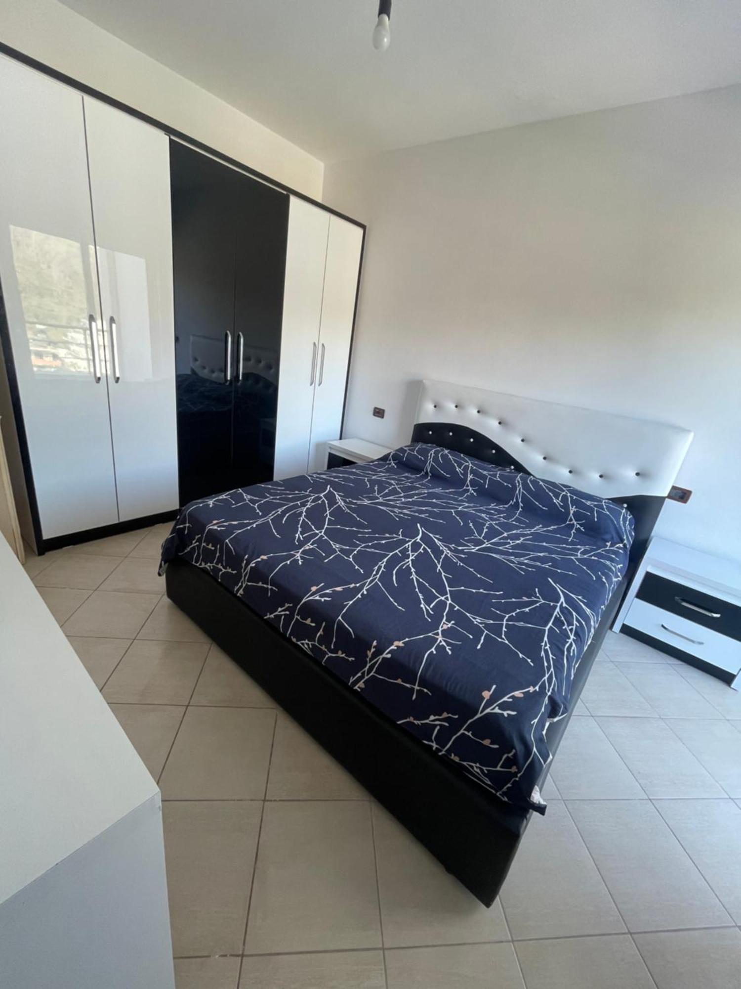Apartament Shkembi I Kavajes Дуррес Экстерьер фото